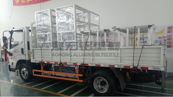 別再煩惱！解析工業鋁型材加工四大常見難題與對策